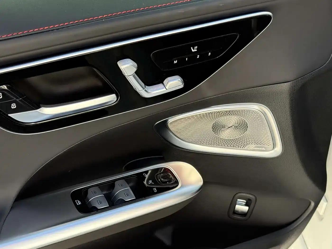 2024 Mercedes-Benz C-Class AMG 43 4MATIC — миниатюра 7