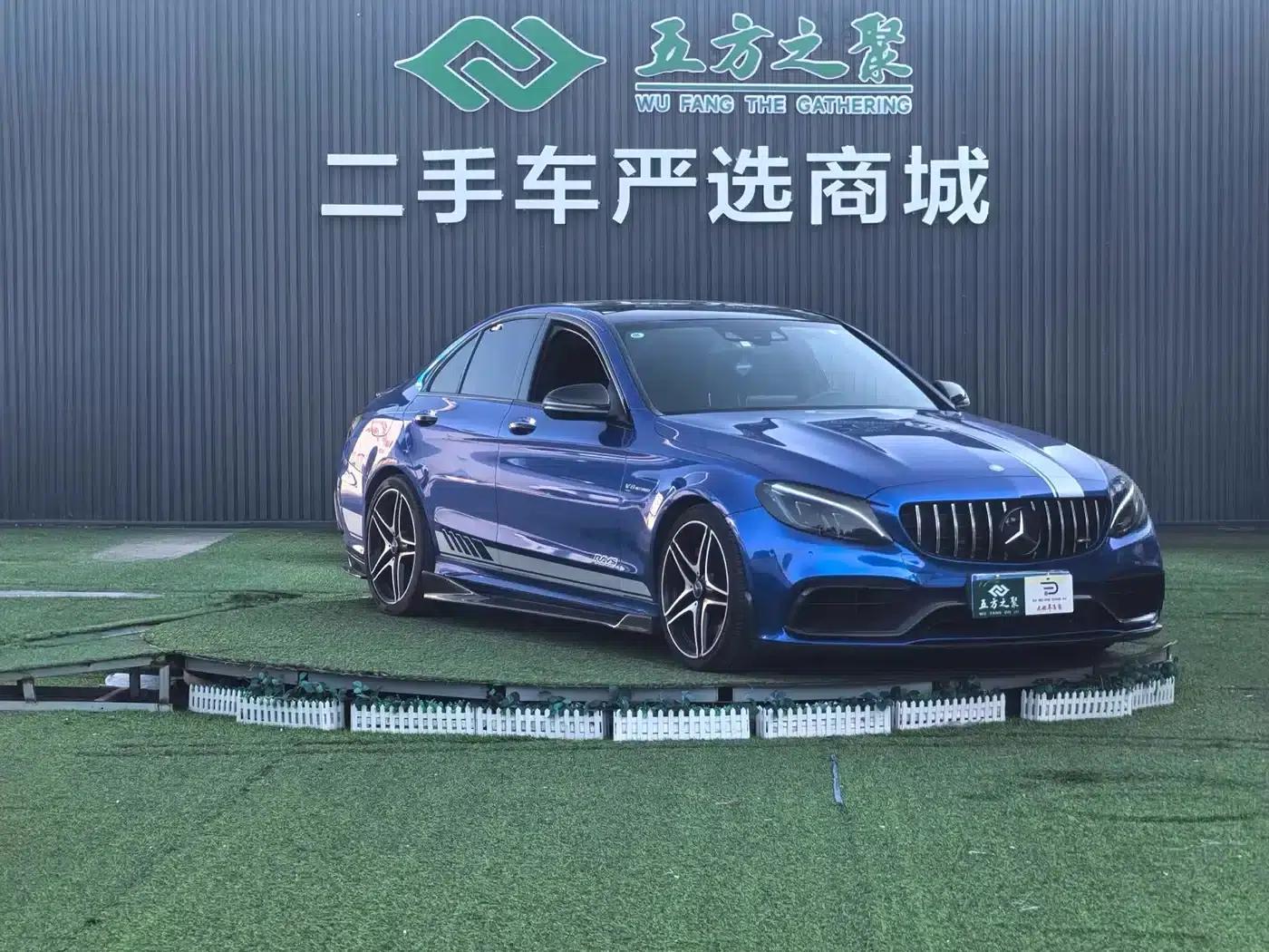 2017 Mercedes-Benz C-Class AMG C 63 — миниатюра 3