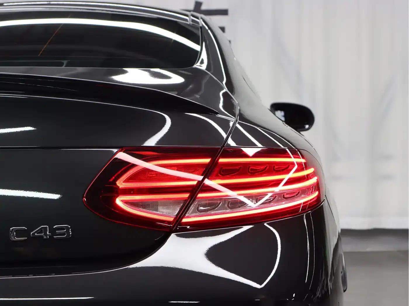 2023 Mercedes-Benz C-Class AMG C 43 4MATIC Coupe — миниатюра 23