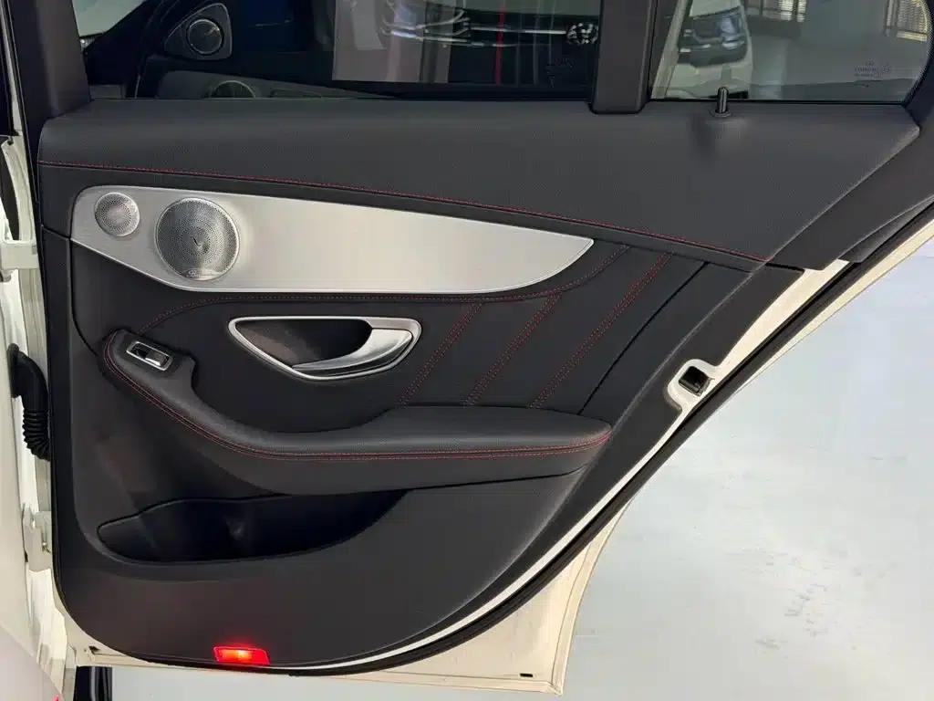 2019 Mercedes-Benz C-Class AMG C 43 4MATIC Estate Special Edition — миниатюра 22