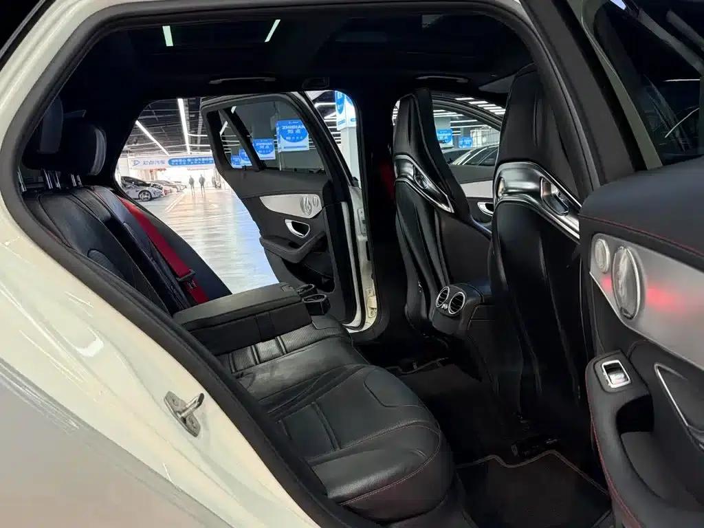 2019 Mercedes-Benz C-Class AMG C 43 4MATIC Estate Special Edition — миниатюра 23