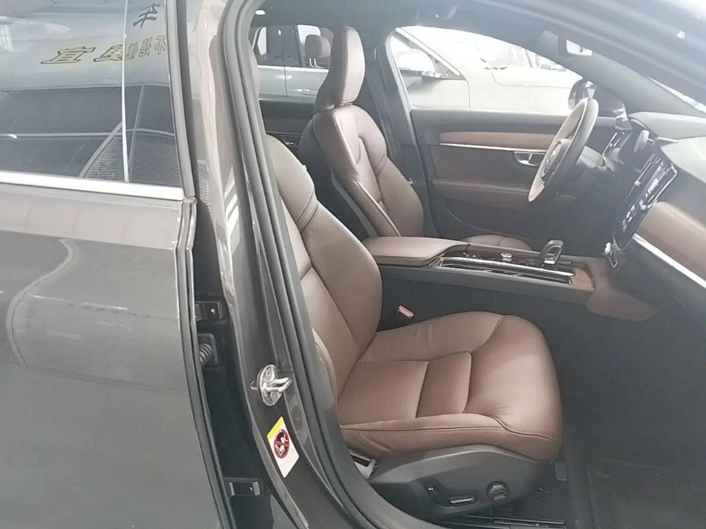 Volvo S90 2023 B5 Zhiyi Luxury Edition — миниатюра 19