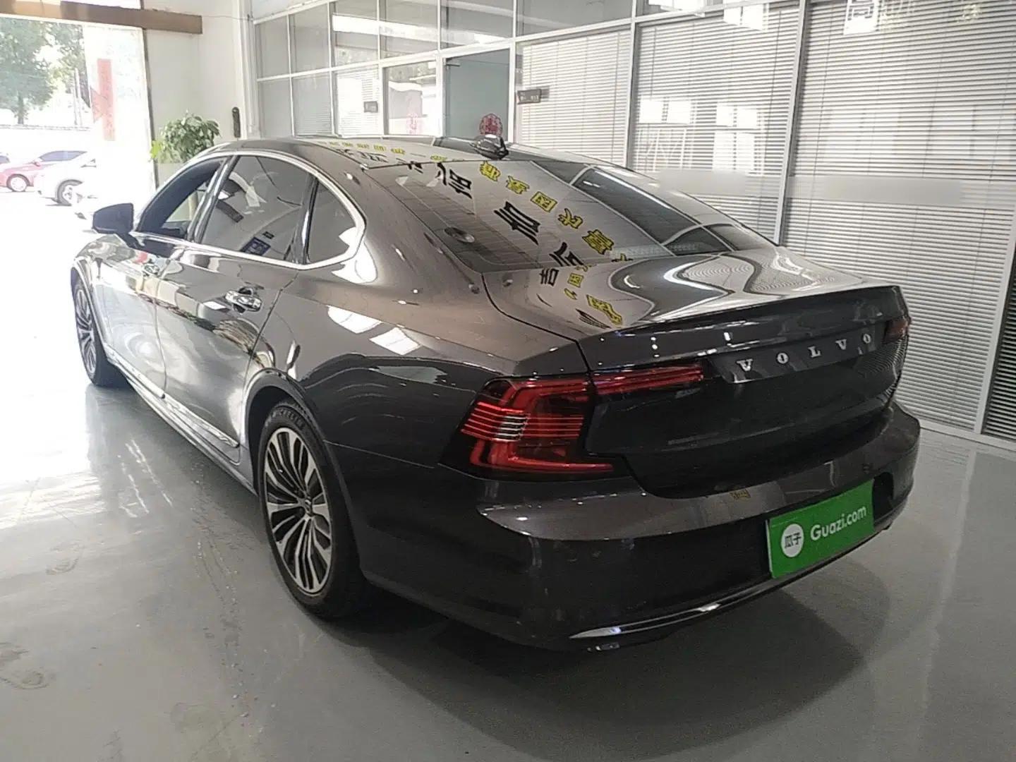 Volvo S90 2023 B5 Zhiyi Luxury Edition — миниатюра 4