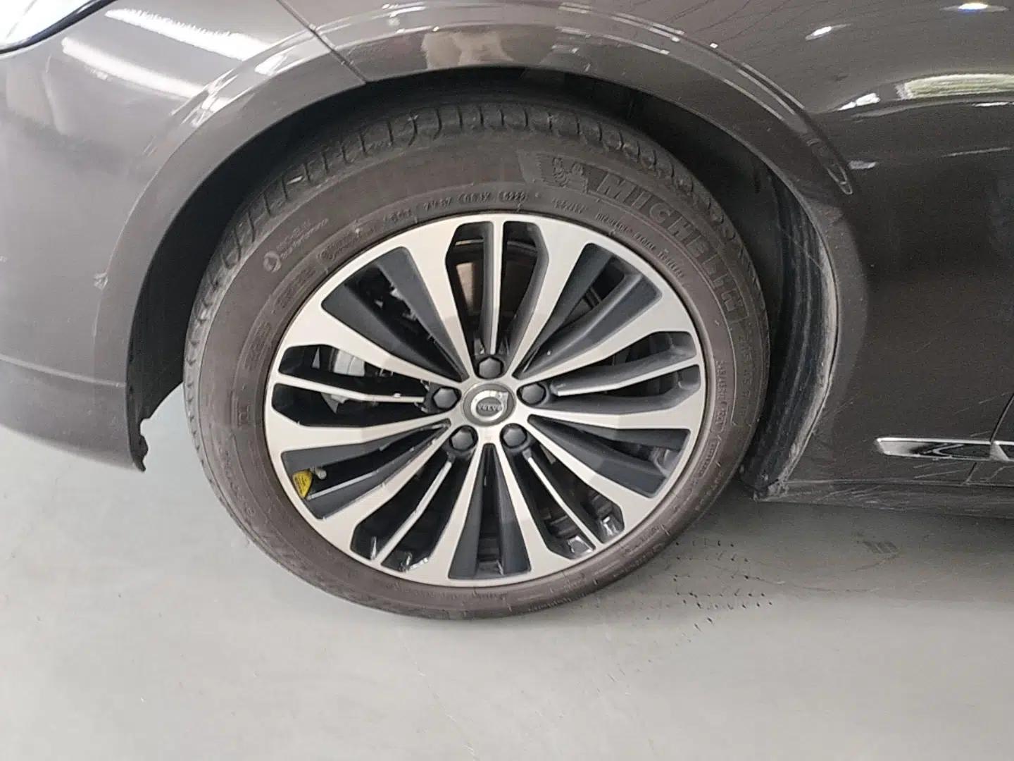 Volvo S90 2023 B5 Zhiyi Luxury Edition — миниатюра 10