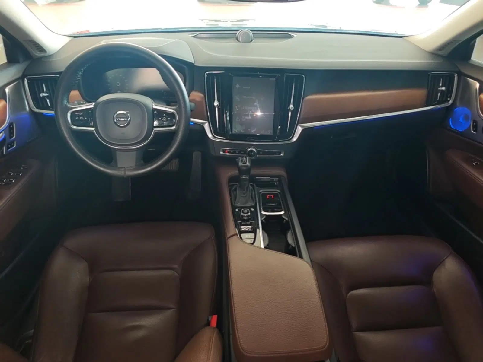 Volvo S90 2020 T5 Zhiyi Luxury Edition — миниатюра 12
