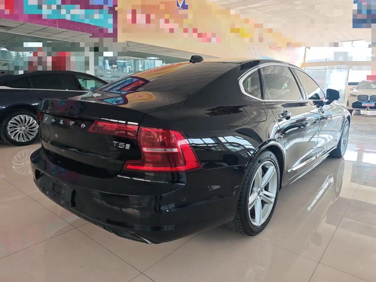 Volvo S90 2020 T5 Zhiyi Luxury Edition — миниатюра 6
