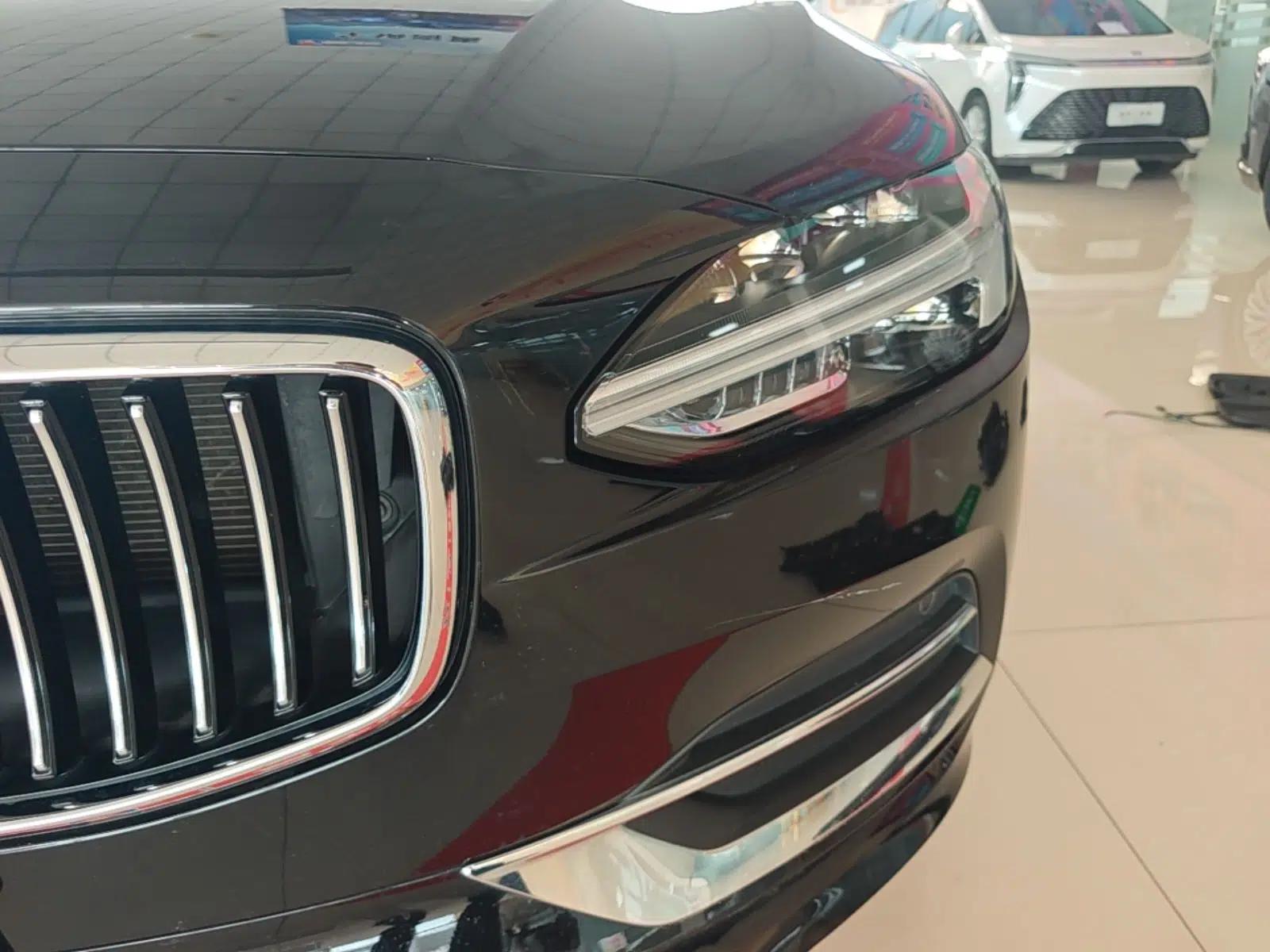Volvo S90 2020 T5 Zhiyi Luxury Edition — миниатюра 8