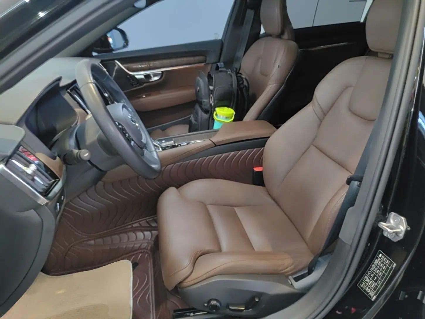 Volvo S90 2022 B5 Zhiyuan Luxury Edition — миниатюра 24