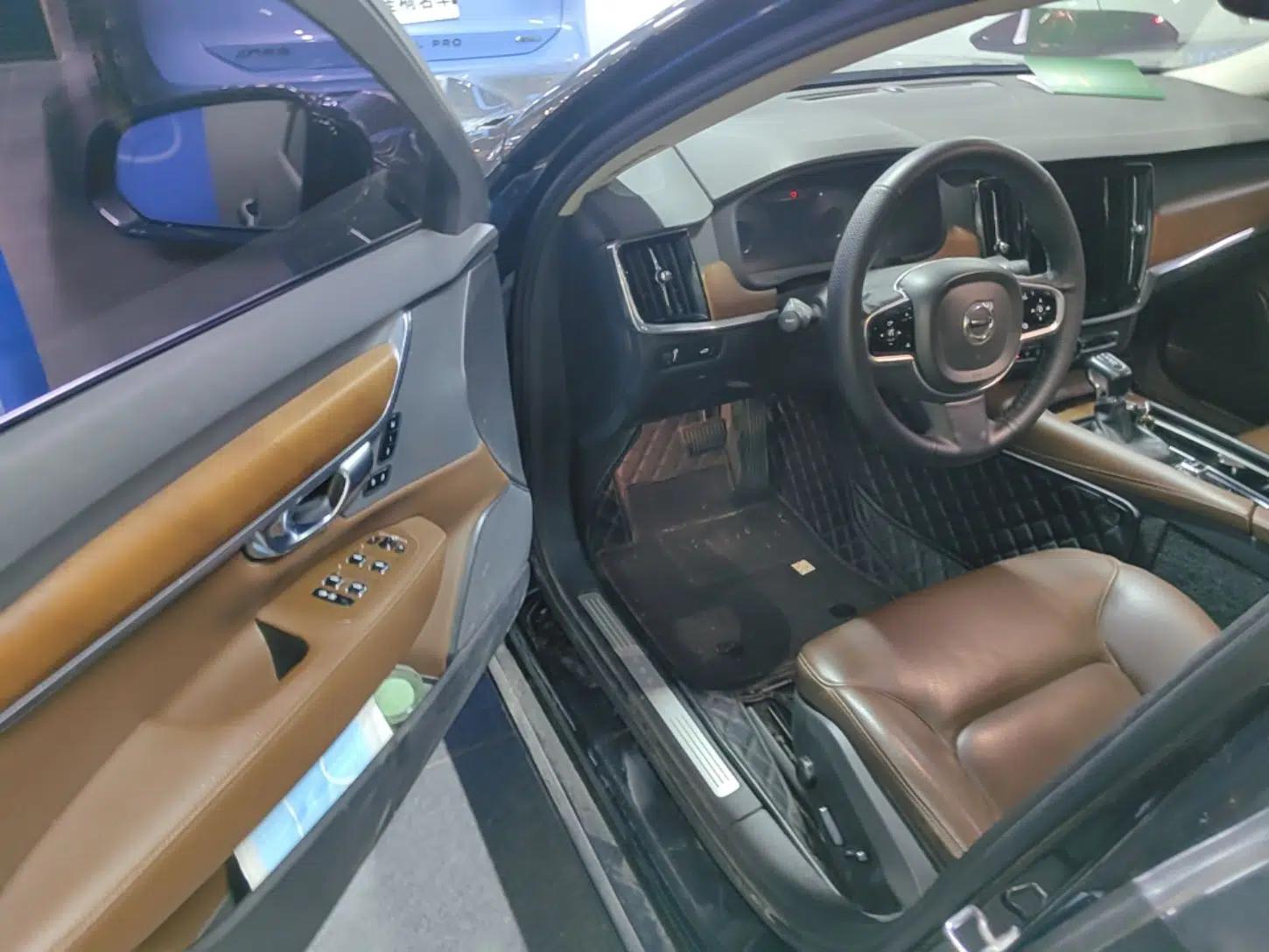 Volvo S90 2017 T5 Smart Luxury Edition — миниатюра 18