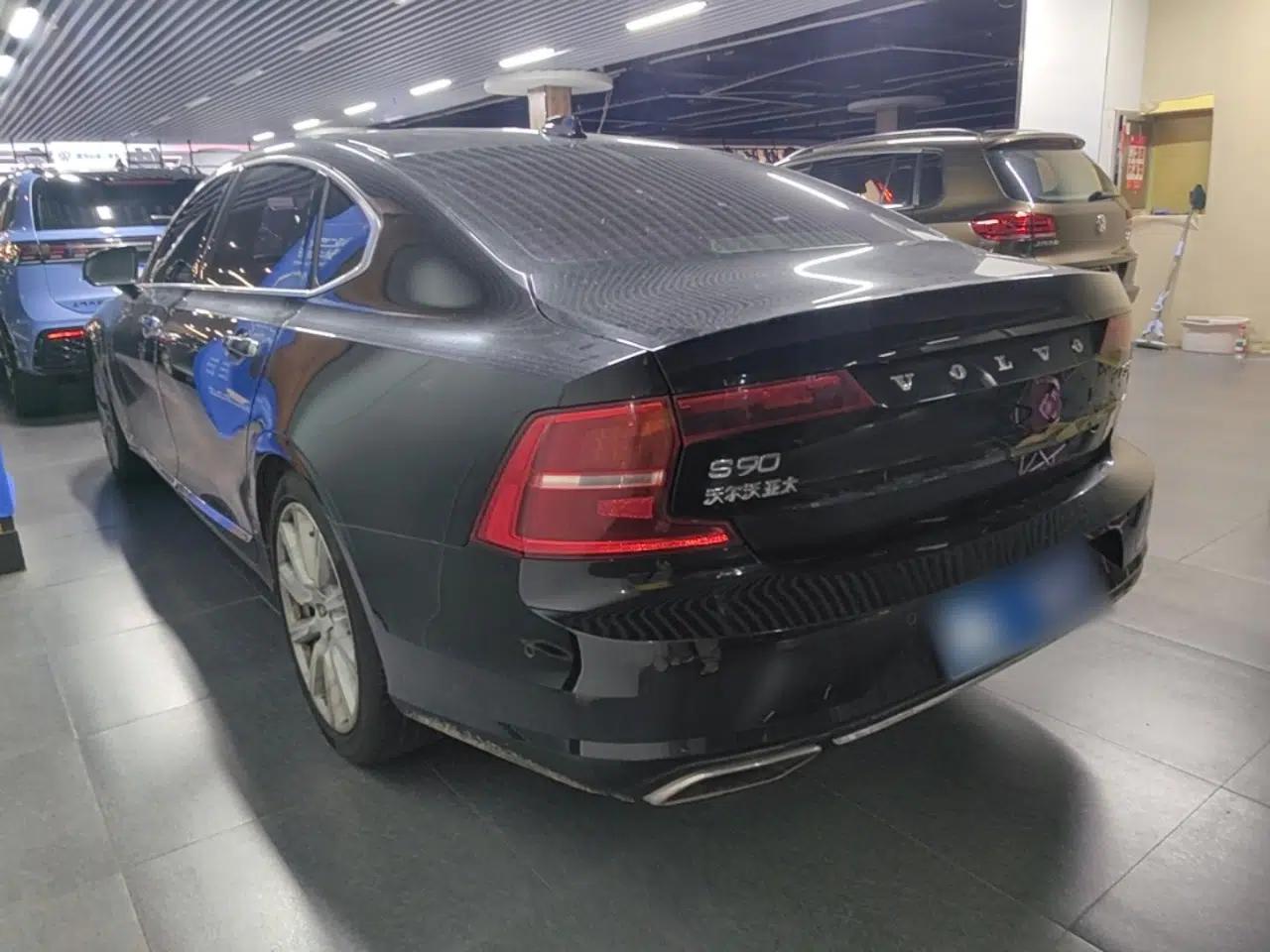 Volvo S90 2017 T5 Smart Luxury Edition — миниатюра 4