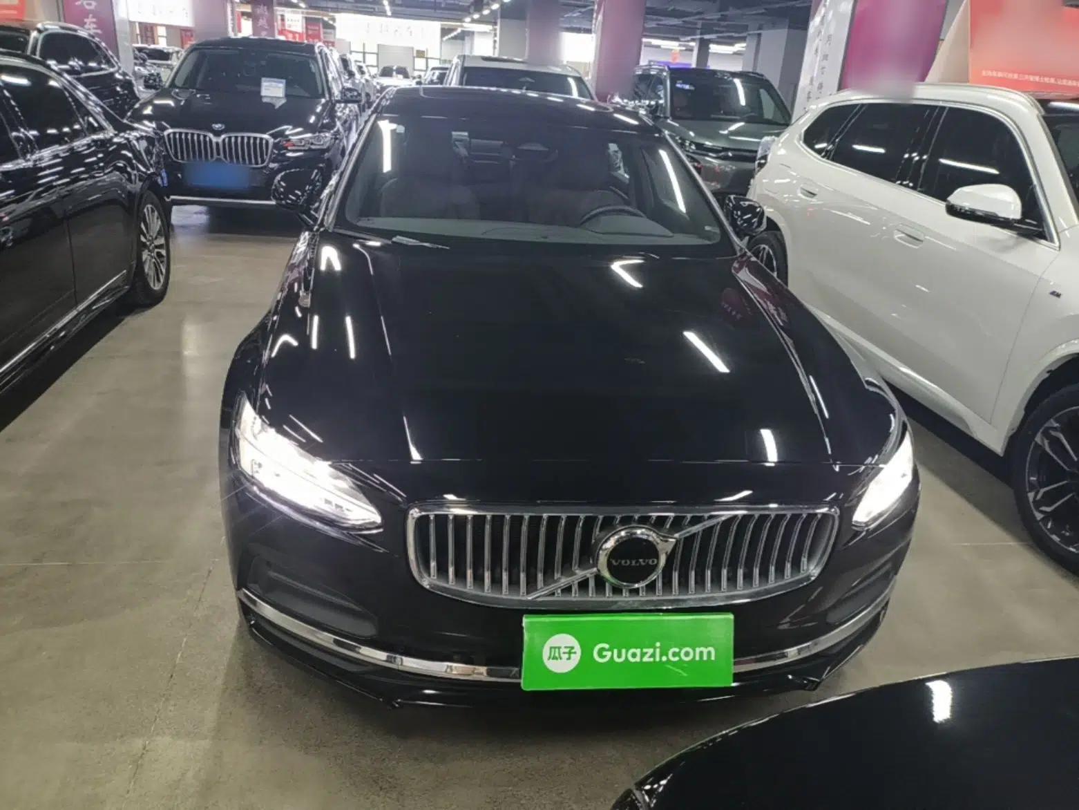 Volvo S90 2024 B5 Zhiyi Luxury Edition — миниатюра 2