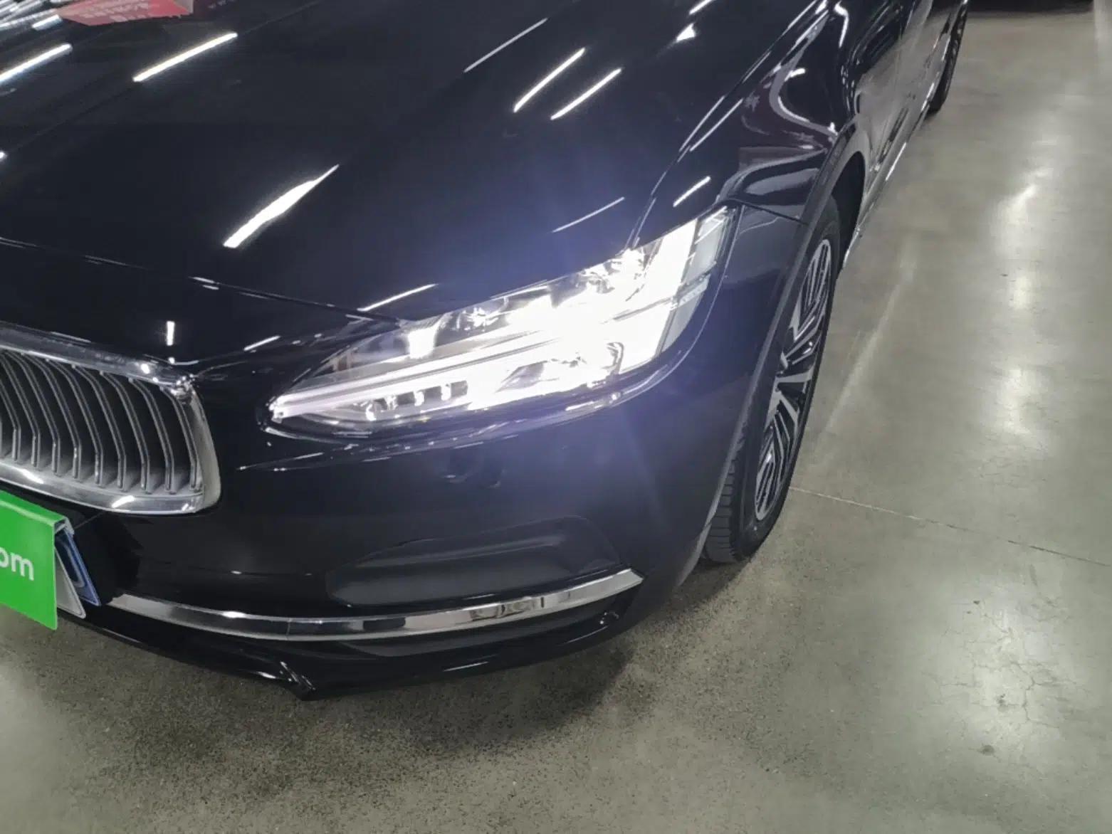 Volvo S90 2024 B5 Zhiyi Luxury Edition — миниатюра 8