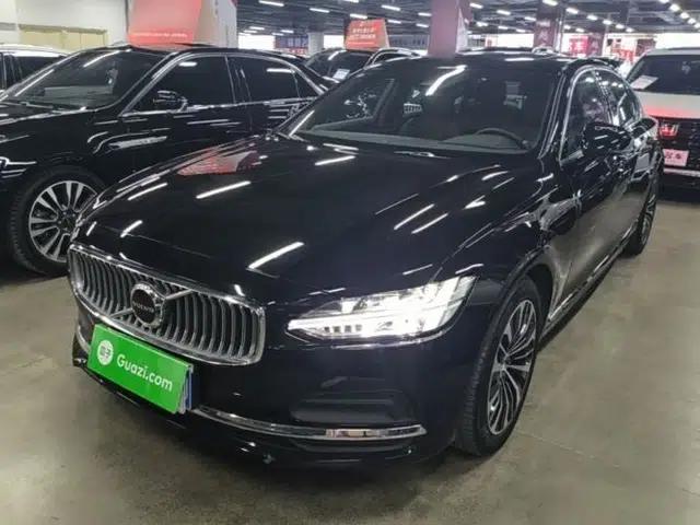 Volvo S90 2024 B5 Zhiyi Luxury Edition