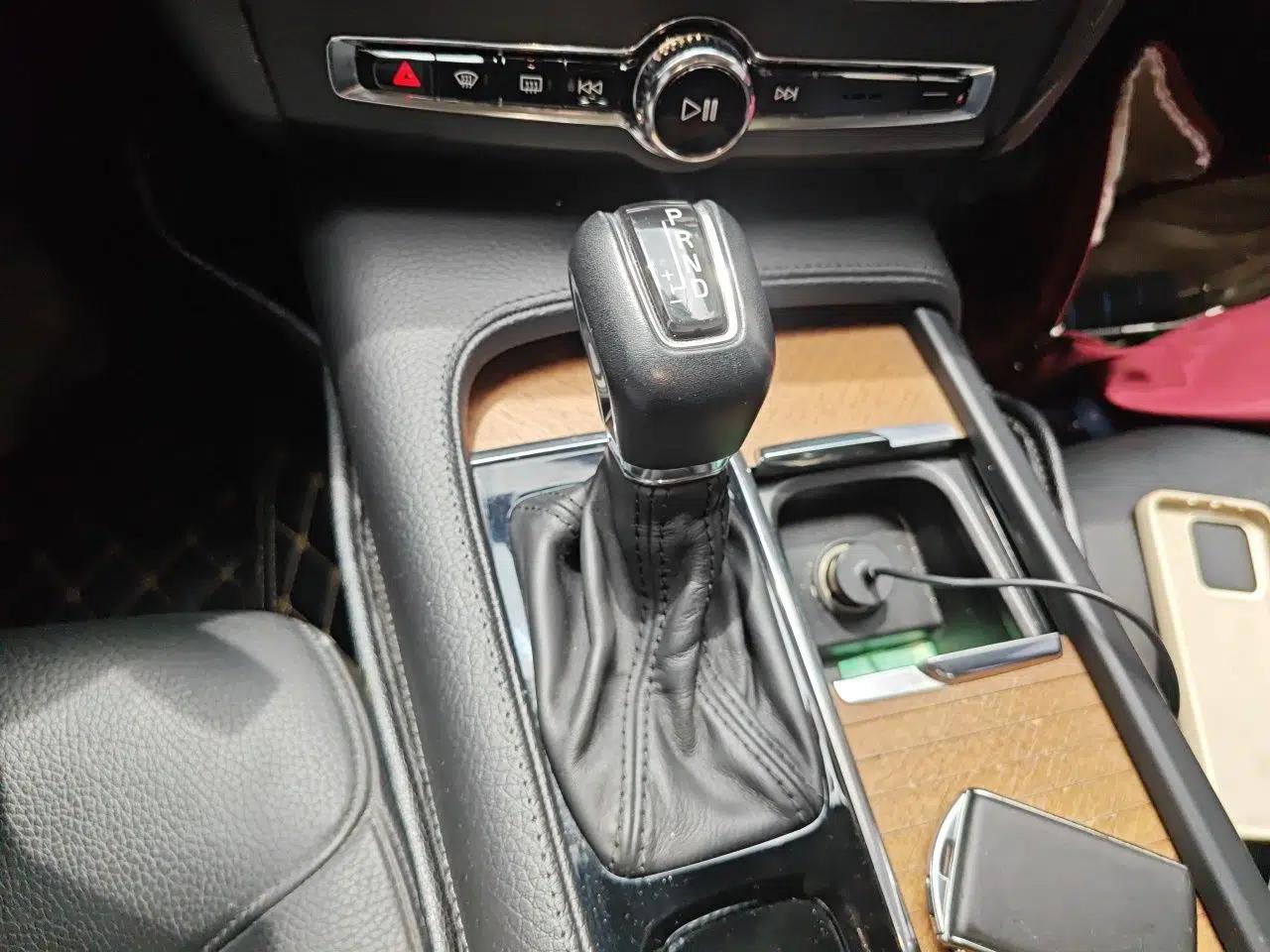 Volvo S90 2018 T5 Zhiya Edition — миниатюра 14