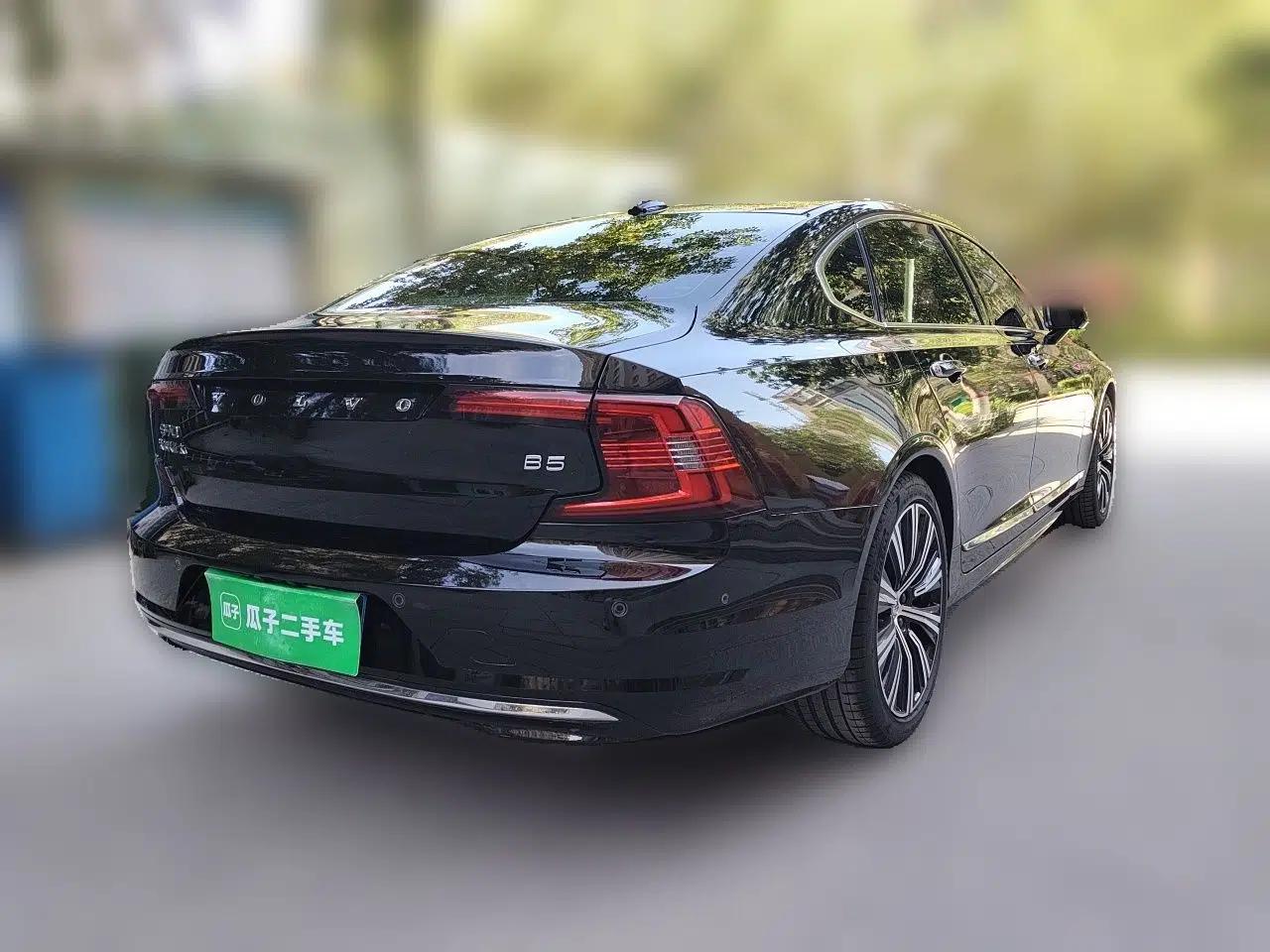 Volvo S90 2022 B5 Zhiya Luxury Edition — миниатюра 6