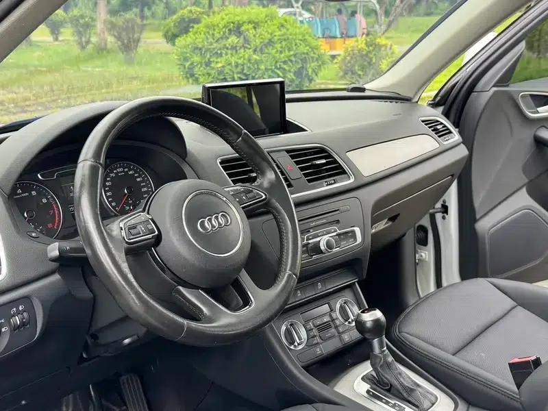 Audi Q3 2015 30 TFSI Progressive — миниатюра 18