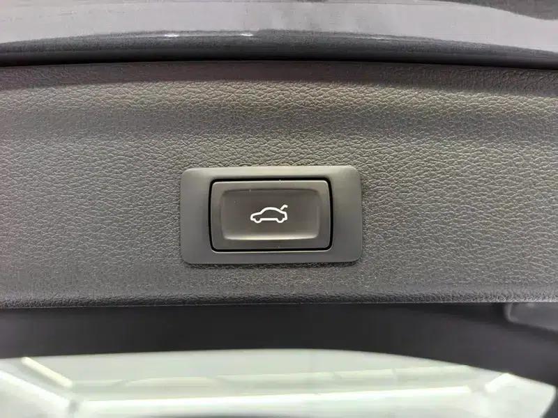 Audi Q3 2022 35 TFSI Progressive Dynamic — миниатюра 13