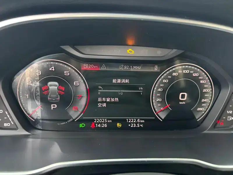 Audi Q3 2022 35 TFSI Fashion Elegance — миниатюра 17