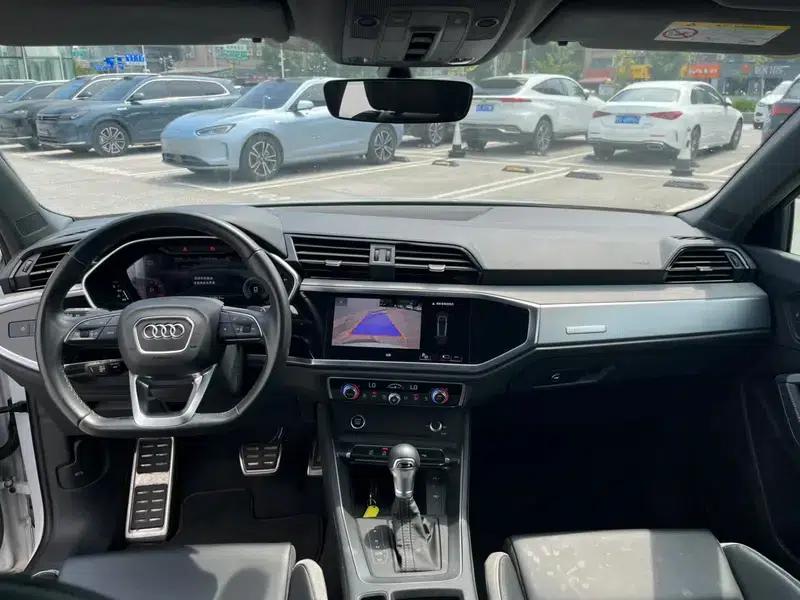 Audi Q3 2024 35 TFSI Fashion Dynamic Edition — миниатюра 8