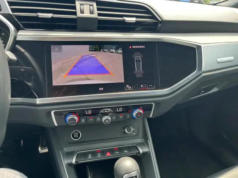 Audi Q3 2024 35 TFSI Fashion Dynamic Edition — миниатюра 9