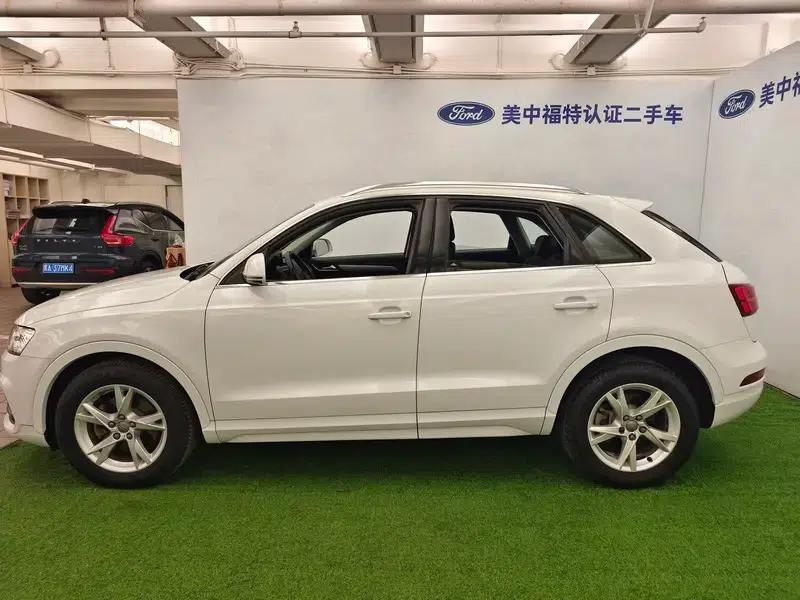 Audi Q3 2018 30th Anniversary Edition 35 TFSI Fashion Model — миниатюра 3