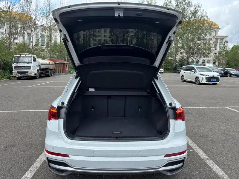 Audi Q3 2022 35 TFSI Progressive Dynamic — миниатюра 19