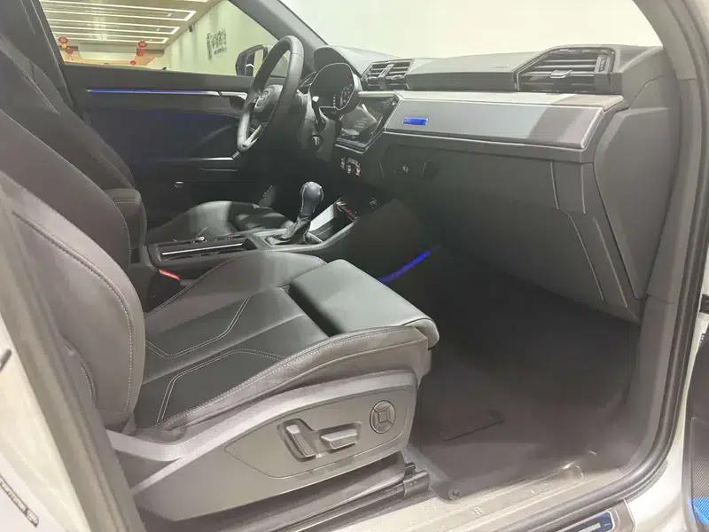 Audi Q3 2024 35 TFSI Progressive Dynamic — миниатюра 9