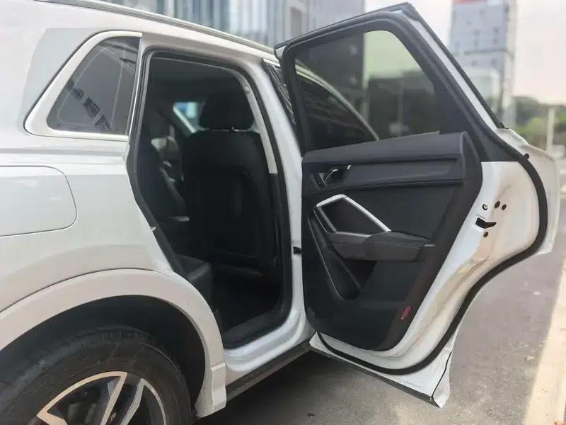 Audi Q3 2022 35 TFSI Progressive Dynamic — миниатюра 31