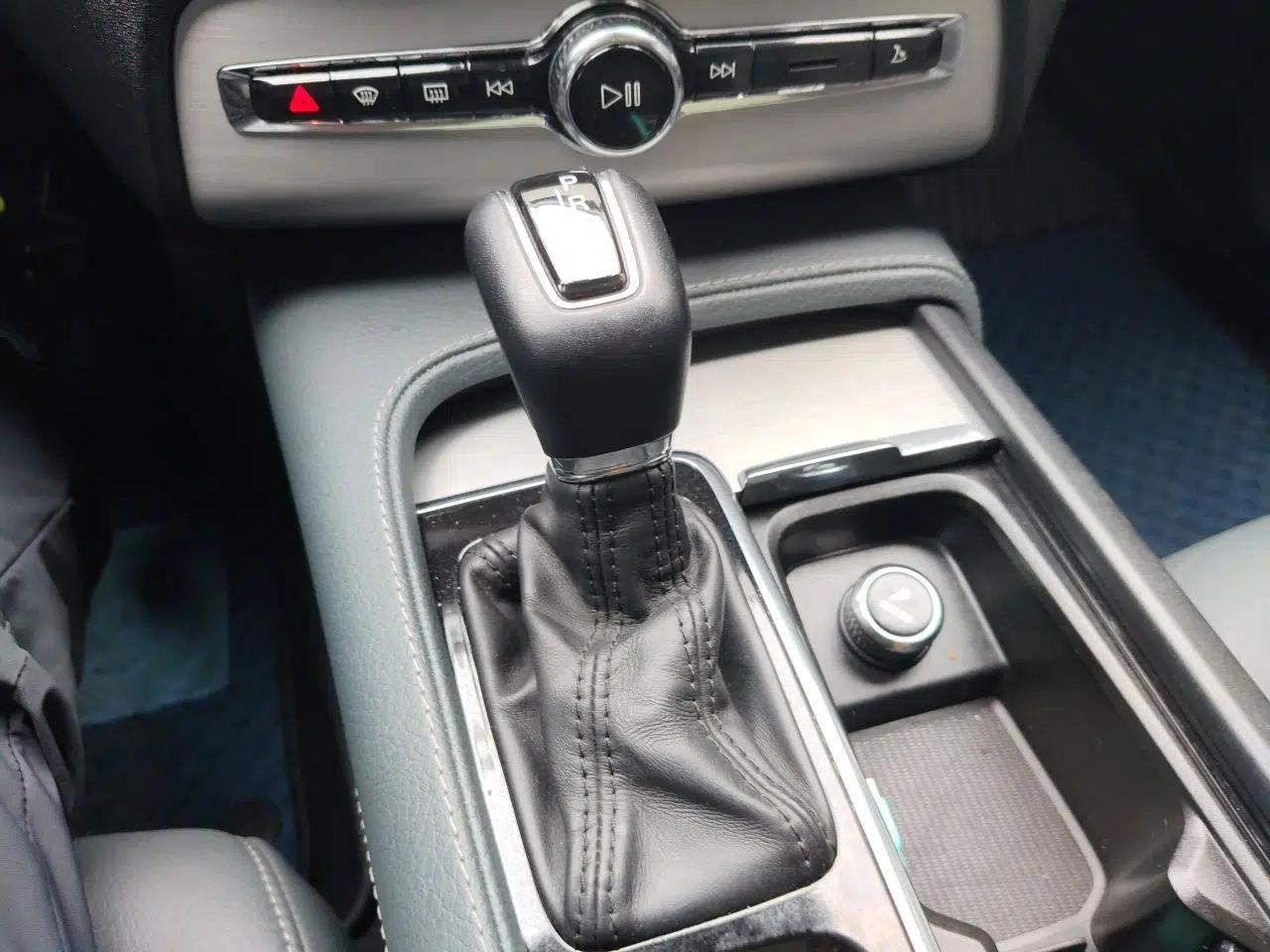 Volvo XC90 2020 T5 Smart Drive Luxury Edition 5 Seats — миниатюра 14