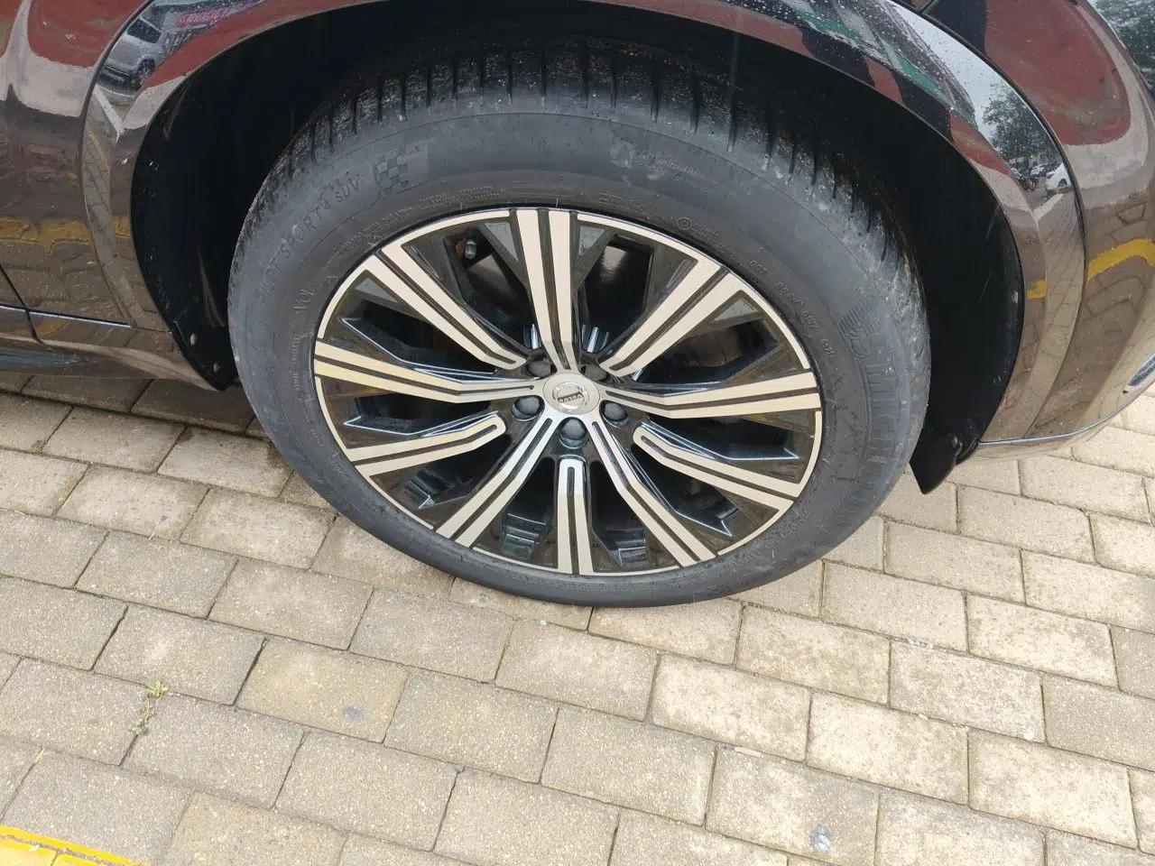 Volvo XC90 2020 T5 Smart Drive Luxury Edition 5 Seats — миниатюра 8