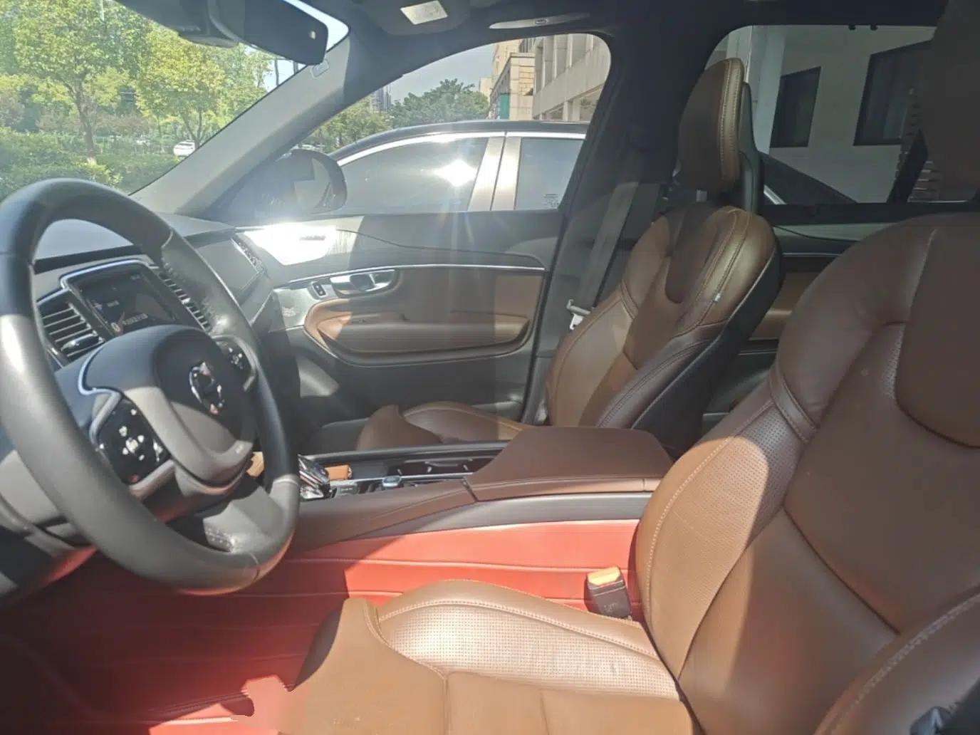 Volvo XC90 2021 B6 Luxury Smart Edition 7-Seater — миниатюра 17