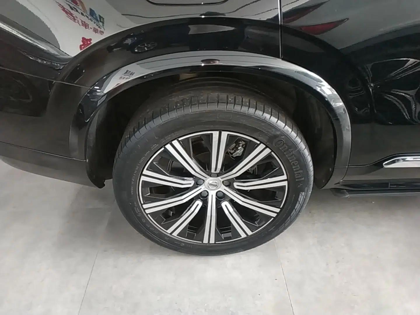 Volvo XC90 2021 B6 Zhiyi Luxury Edition 7-Seater — миниатюра 11