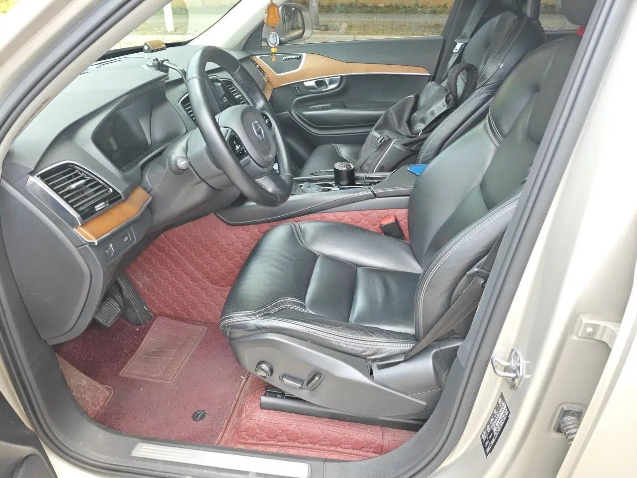 Volvo XC90 2018 T6 Zhiya Edition 7-seater — миниатюра 15