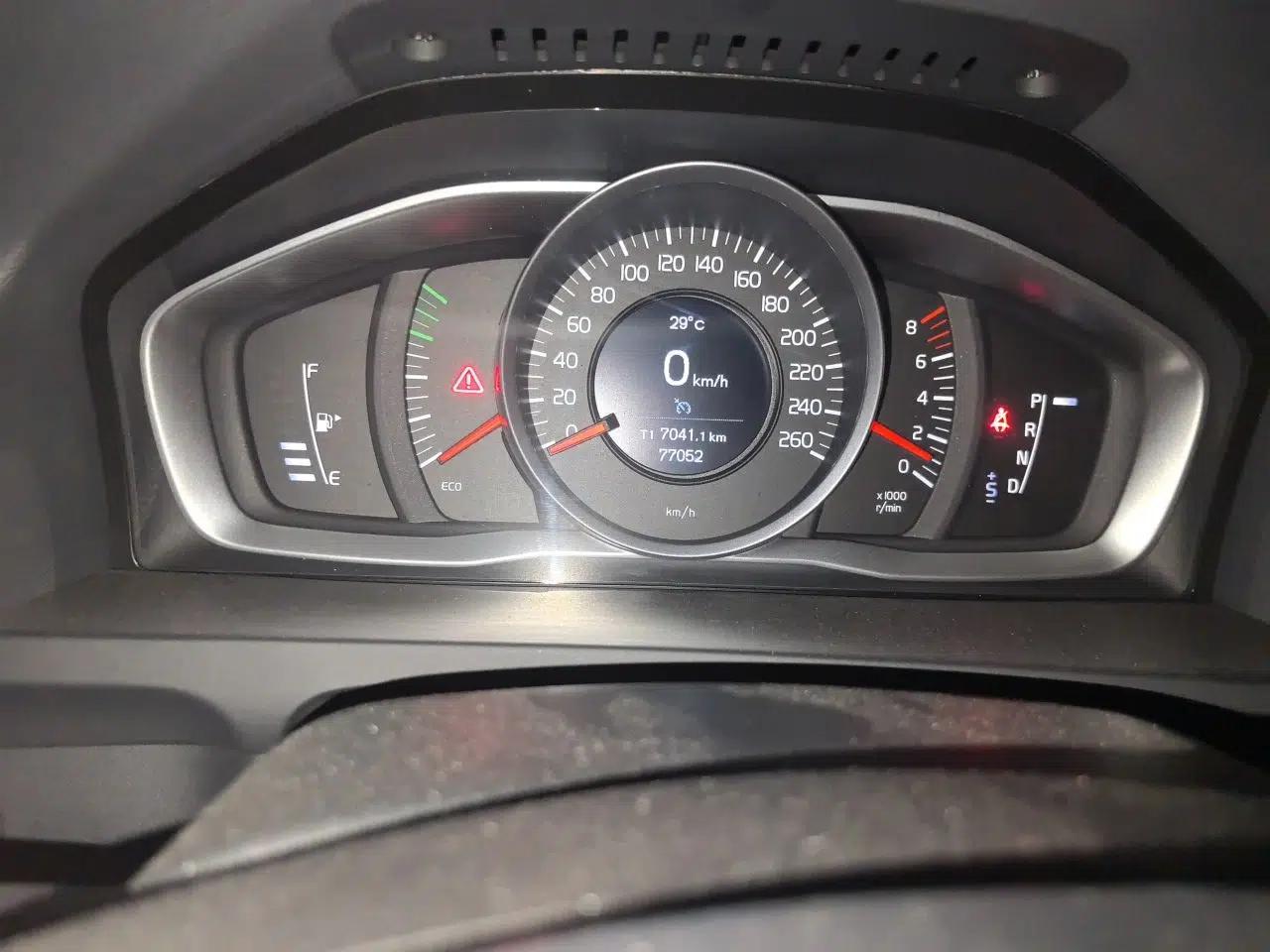 Volvo S60 2017 S60L T3 Smart Upgrade Edition — миниатюра 11