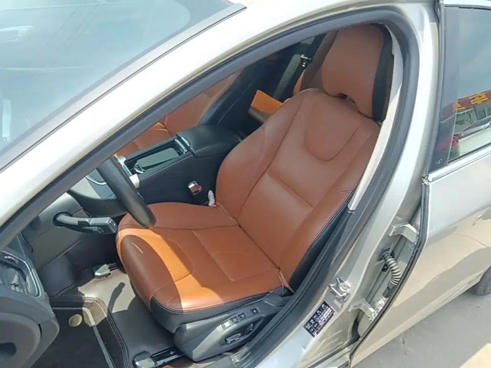 Volvo S60 2018 S60L T3 Smart Progress Edition — миниатюра 22