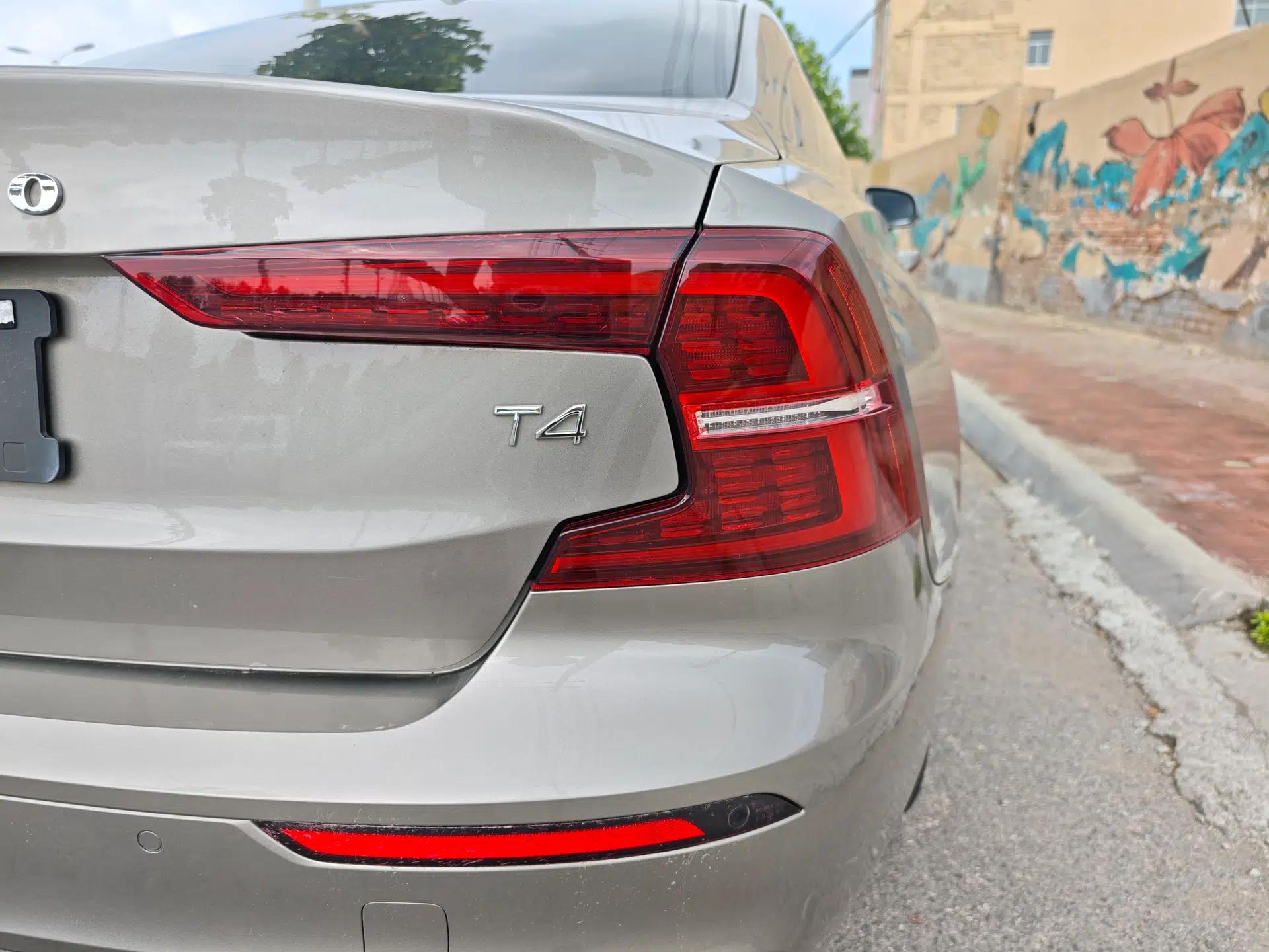 Volvo S60 2021 T4 Zhiyi Luxury Edition — миниатюра 9