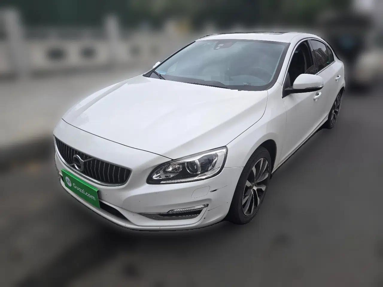 Volvo S60 2019 S60L Facelift T5 Intelligent Advanced Edition — миниатюра 1