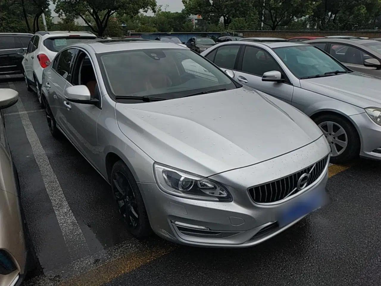 Volvo S60 2018 S60L T3 Smart Progress Edition — миниатюра 3