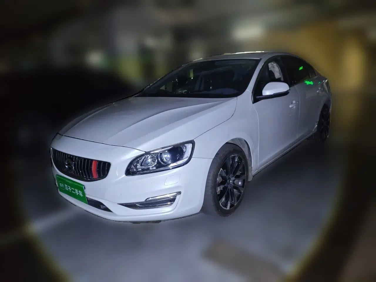Volvo S60 2019 S60L Facelift T5 Intelligent Advanced Edition — миниатюра 1