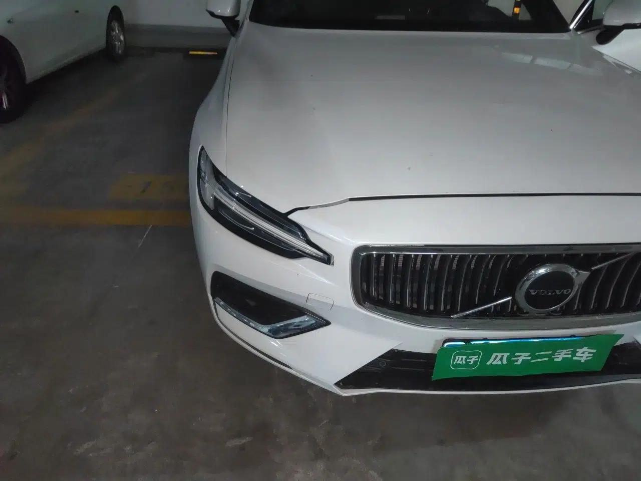 Volvo S60 2023 B4 Zhiyi Luxury Edition — миниатюра 7