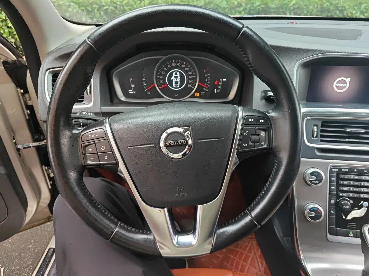 Volvo S60 2019 S60L Facelift T5 Intelligent Advanced Edition — миниатюра 10