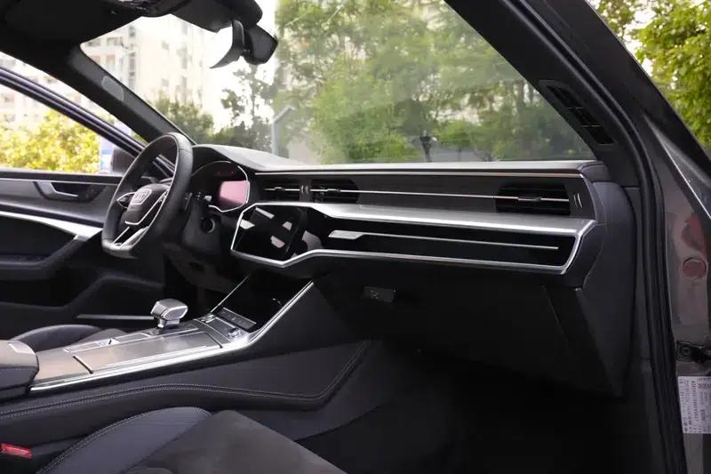 Audi A6L 2020 55 TFSI quattro Premium Dynamic Edition — миниатюра 20