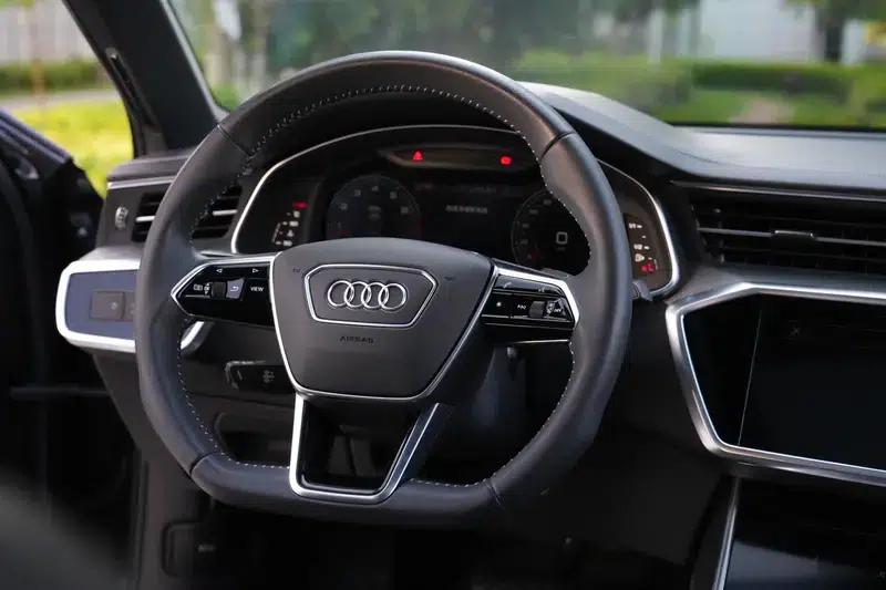 Audi A6L 2020 55 TFSI quattro Premium Dynamic Edition — миниатюра 22