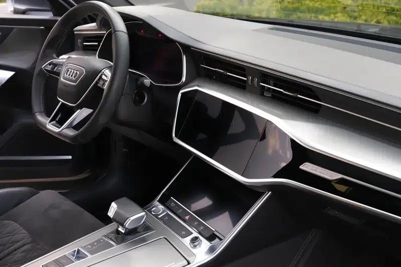 Audi A6L 2020 55 TFSI quattro Premium Dynamic Edition — миниатюра 23