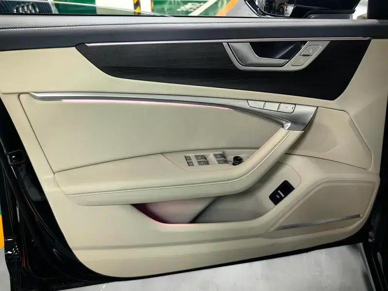 Audi A6L 2025 55 TFSI quattro Flagship Dynamic Edition — миниатюра 9