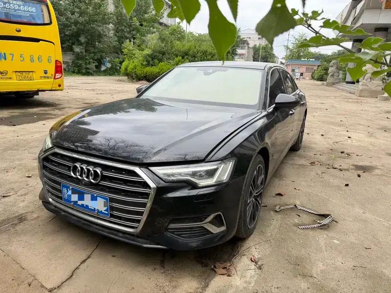 Audi A6L 2023 55 TFSI quattro Premium Elegance — миниатюра 1