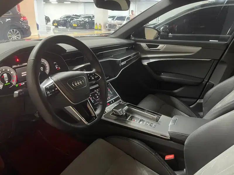 Audi A6L 2023 Facelift 45 TFSI Dynamic Edition — миниатюра 16