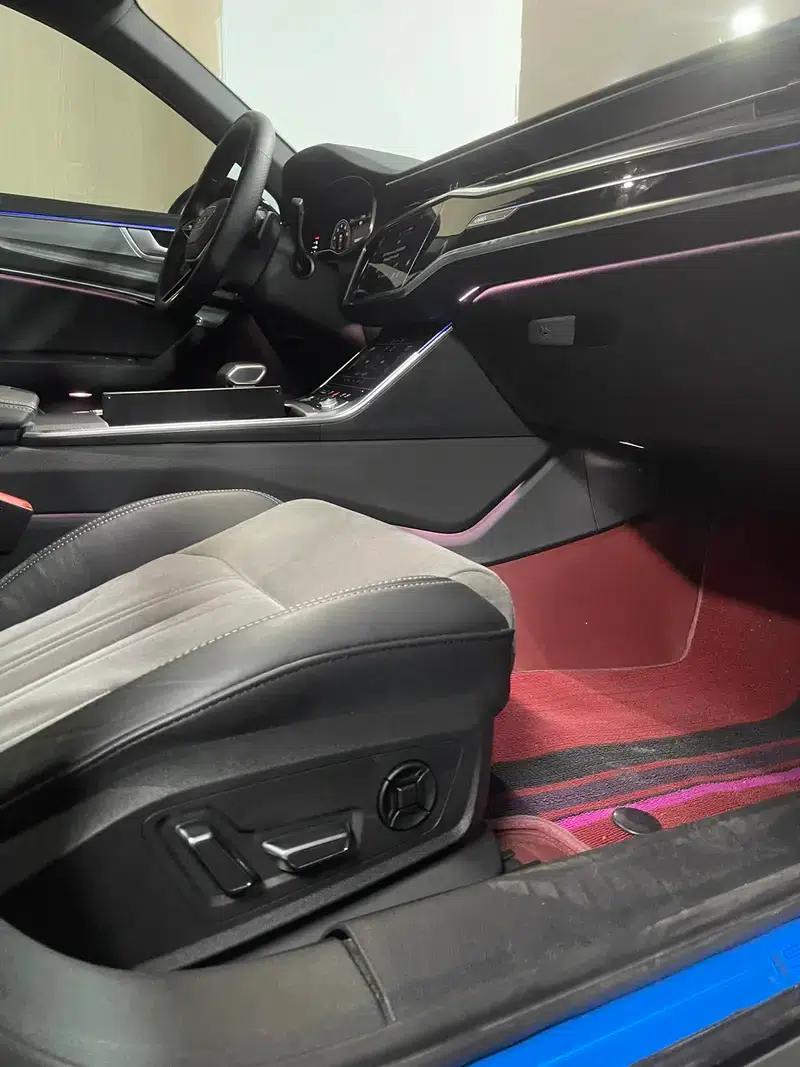 Audi A6L 2023 Facelift 45 TFSI Dynamic Edition — миниатюра 8