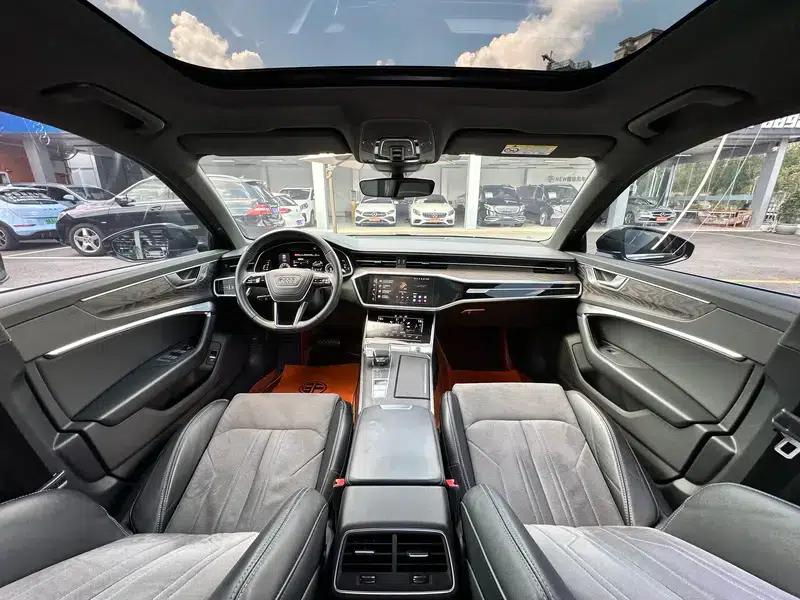 Audi A6L 2023 Facelift 45 TFSI quattro Premium Dynamic Edition — миниатюра 12
