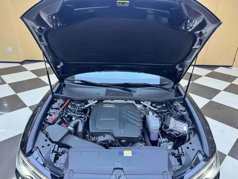 Audi A6L 2023 Facelift 45 TFSI Dynamic Edition — миниатюра 6